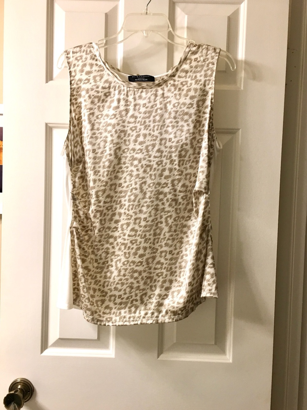 Elie Tahari silk print shell